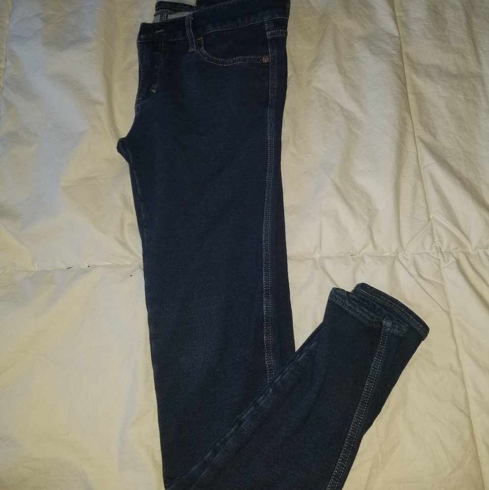 🌵👖 A&F Jeans👖🌵 - Picture 3 of 3